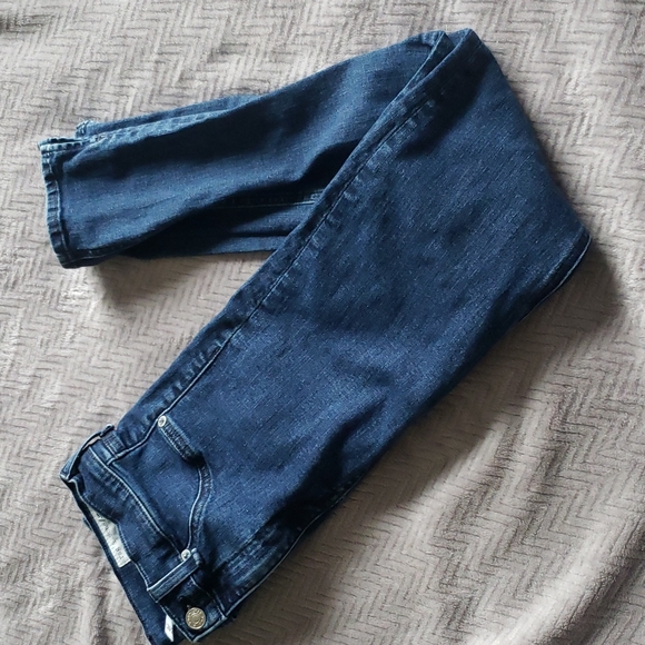 Rag & Bone 10 Inch High Waist Capri Jeans - Picture 3 of 11